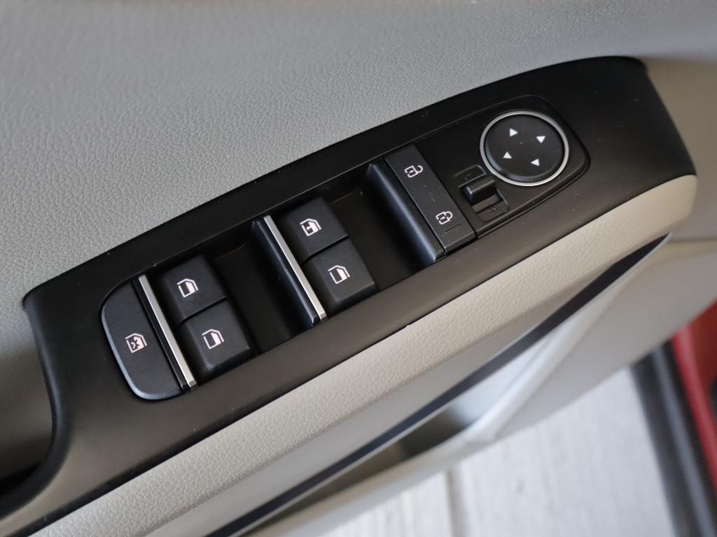 used 2021 Kia Soul car, priced at $16,490