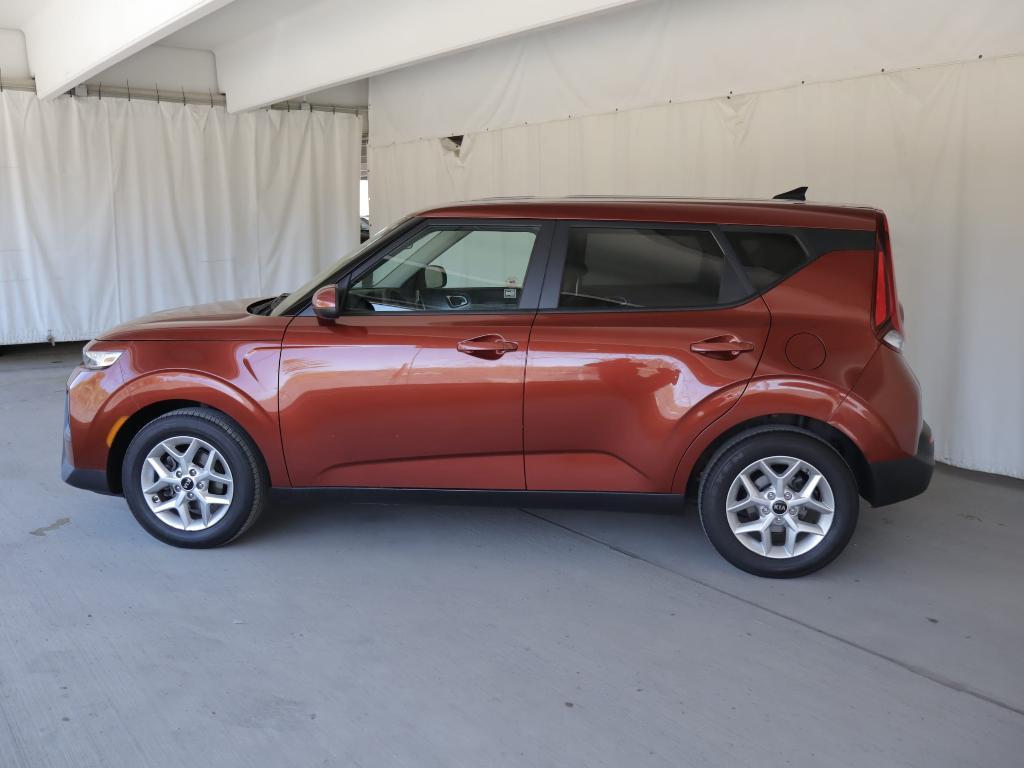 used 2021 Kia Soul car, priced at $16,490