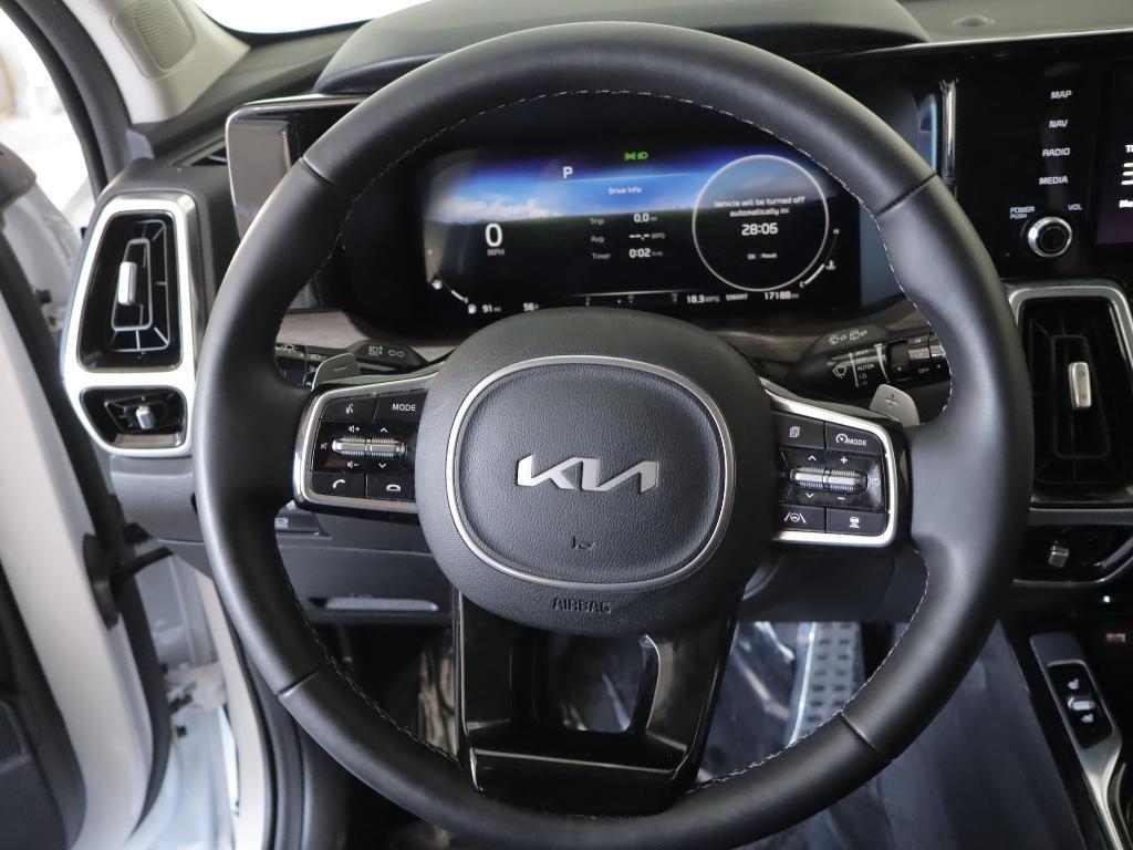 used 2023 Kia Sorento car, priced at $35,490