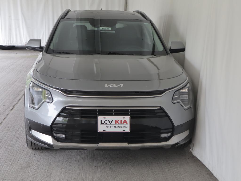 used 2024 Kia Niro Plug-In Hybrid car