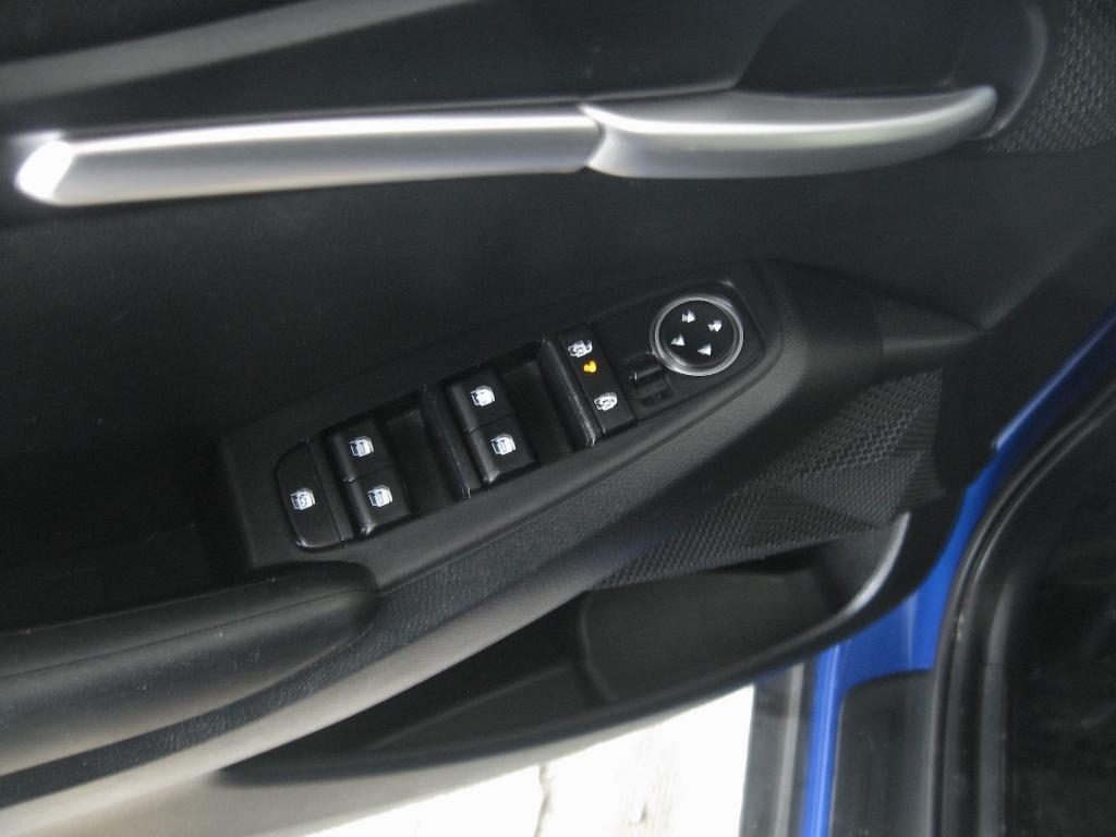 used 2024 Kia Seltos car, priced at $17,991