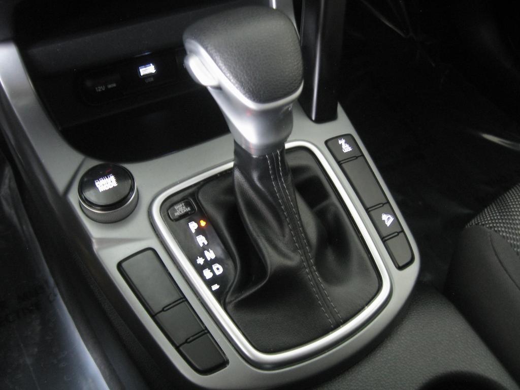 used 2024 Kia Seltos car, priced at $17,991