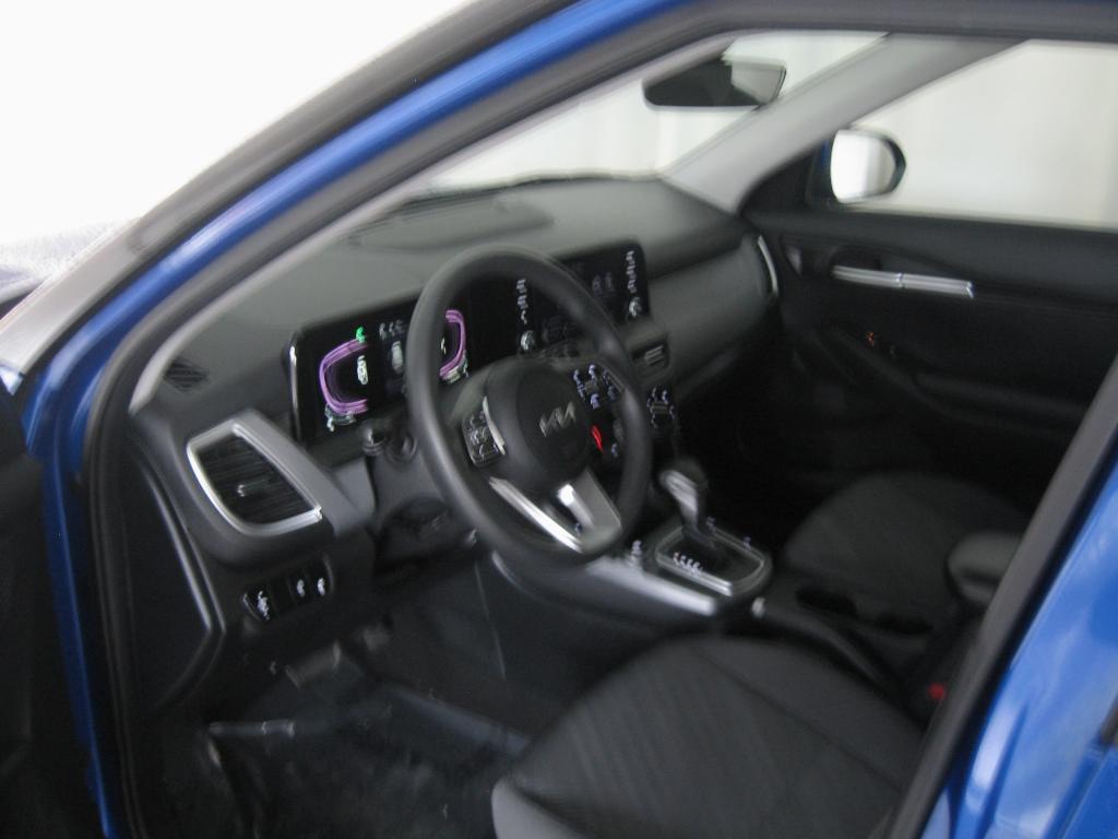 used 2024 Kia Seltos car, priced at $17,991