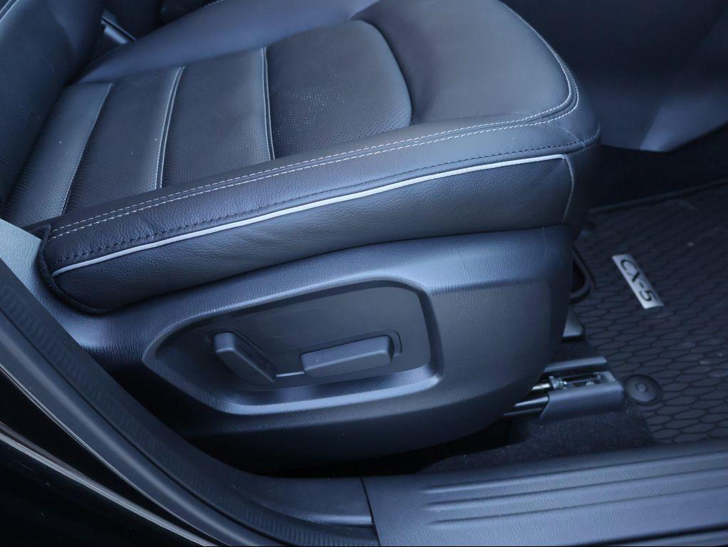 used 2025 Mazda CX-5 car, priced at $33,894