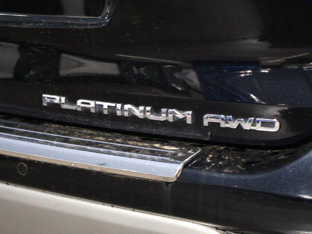 used 2020 Toyota Highlander car, priced at $28,955