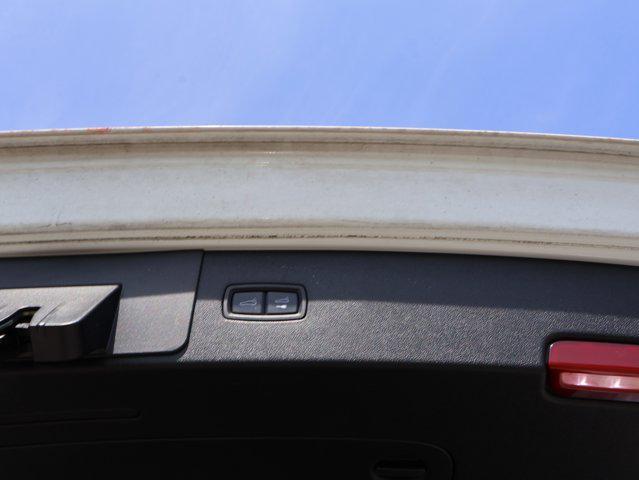 used 2019 Porsche Cayenne car, priced at $25,999