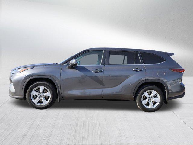 used 2024 Toyota Highlander car, priced at $33,695