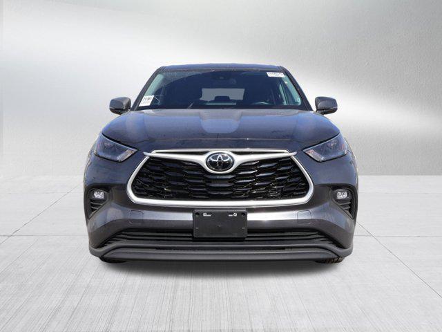 used 2024 Toyota Highlander car, priced at $33,695