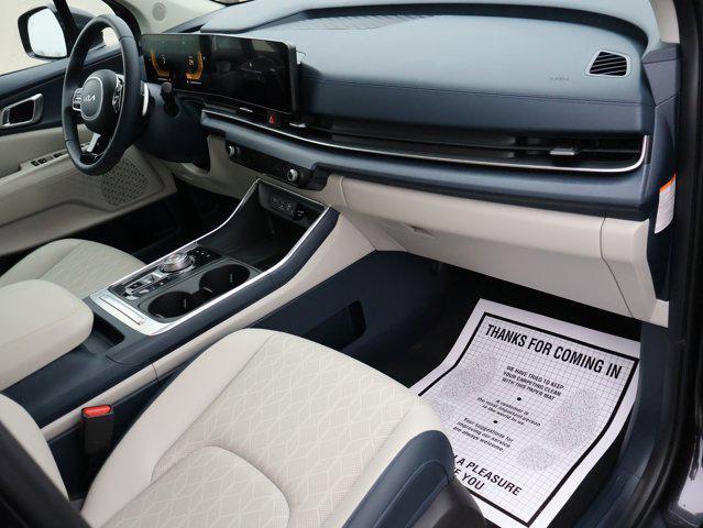 used 2025 Kia Carnival Hybrid car, priced at $41,995