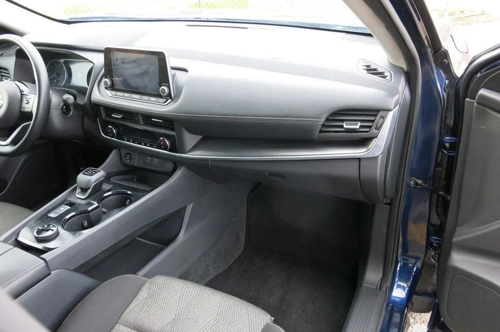 used 2025 Nissan Rogue car, priced at $19,995