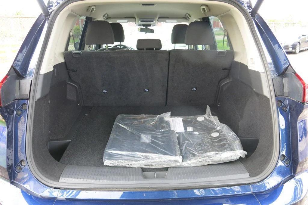 used 2025 Nissan Rogue car, priced at $19,995