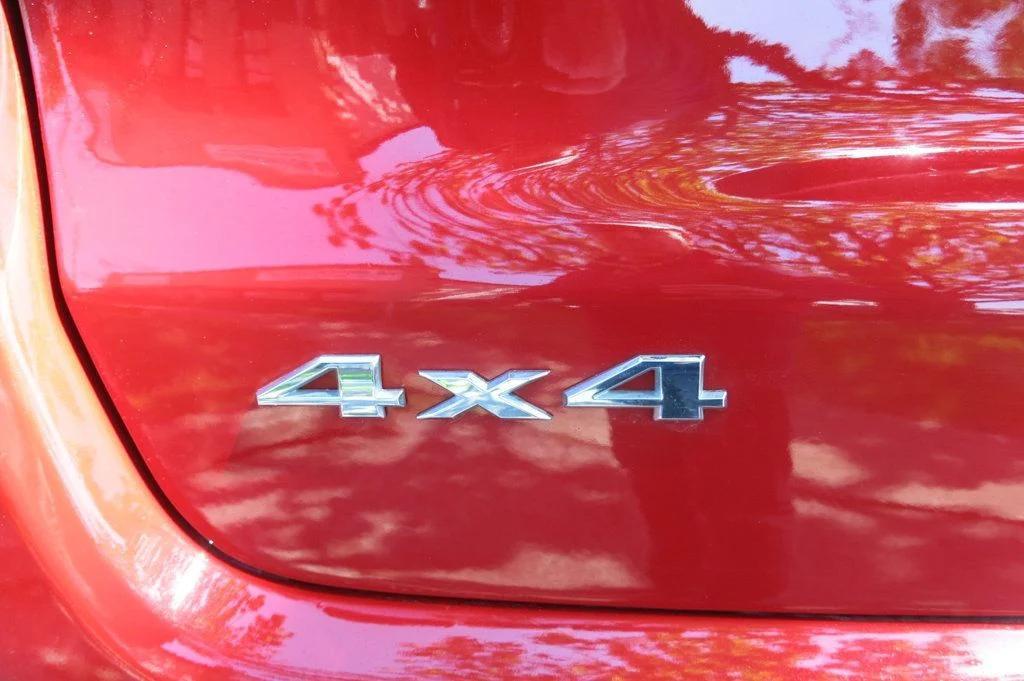 used 2024 Jeep Compass car, priced at $17,995