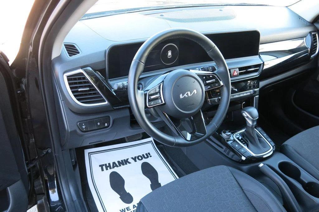 used 2024 Kia Seltos car, priced at $18,495