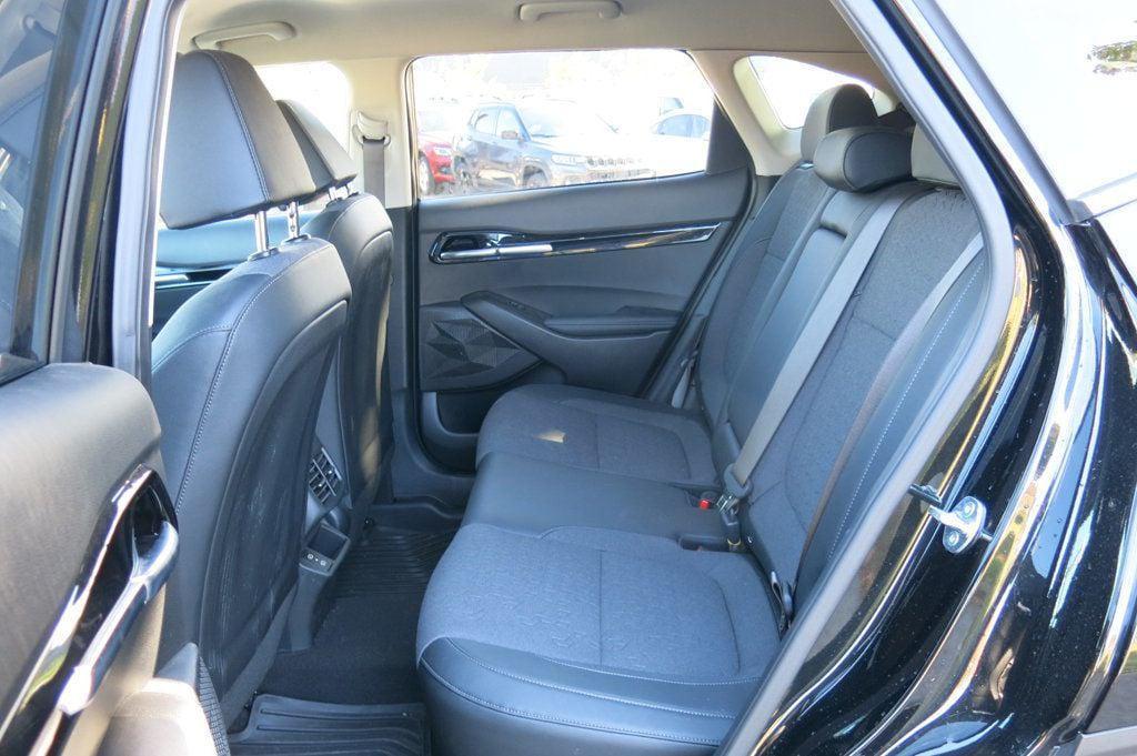 used 2024 Kia Seltos car, priced at $18,995