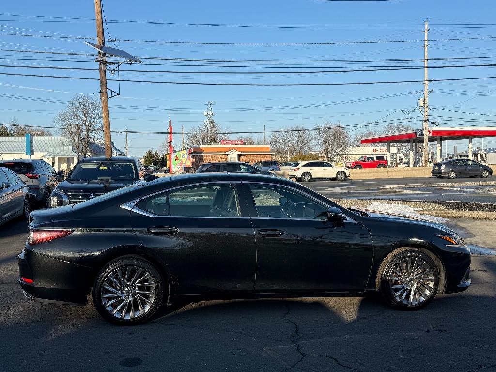 used 2019 Lexus ES 350 car, priced at $29,895