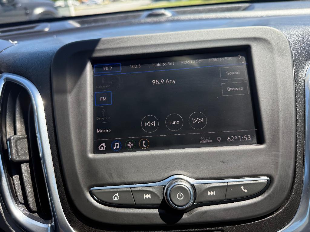 used 2021 Chevrolet Equinox car, priced at $19,493