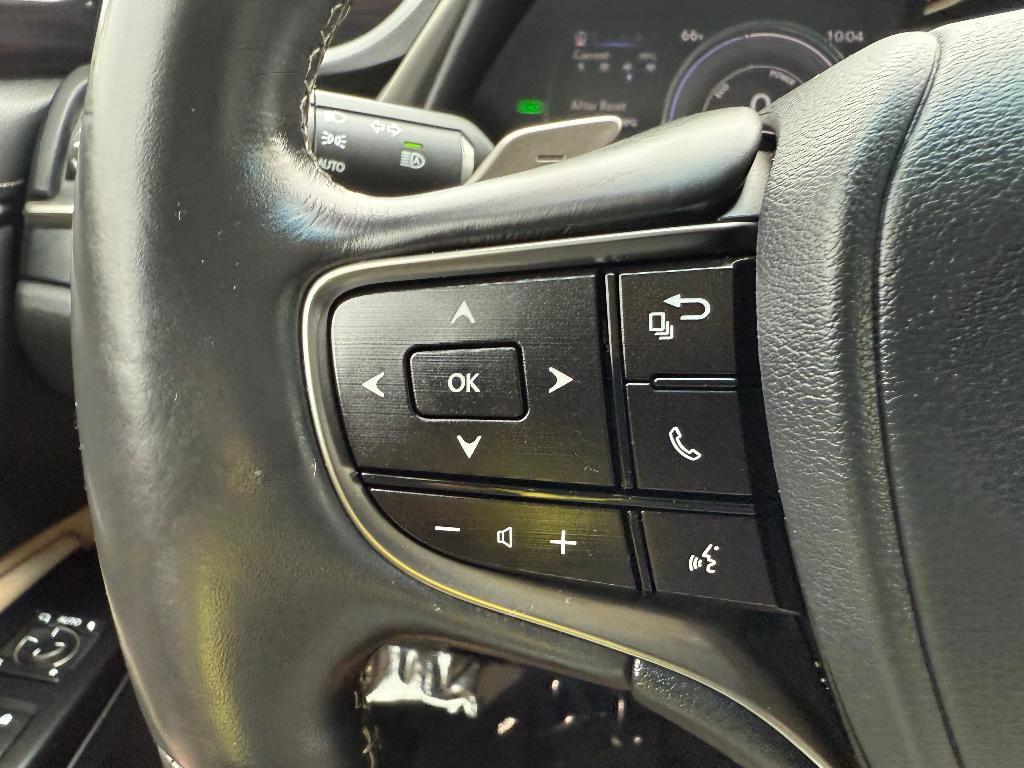 used 2020 Lexus ES 300h car, priced at $30,393
