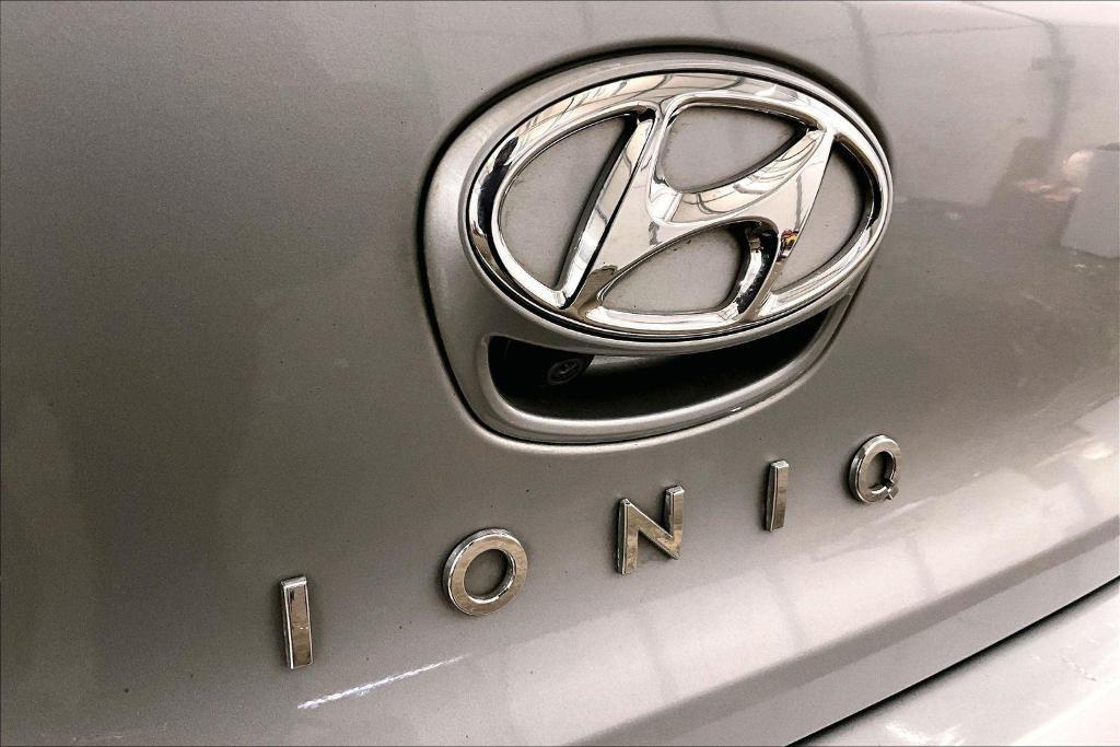 used 2019 Hyundai Ioniq Plug-In Hybrid car, priced at $16,250