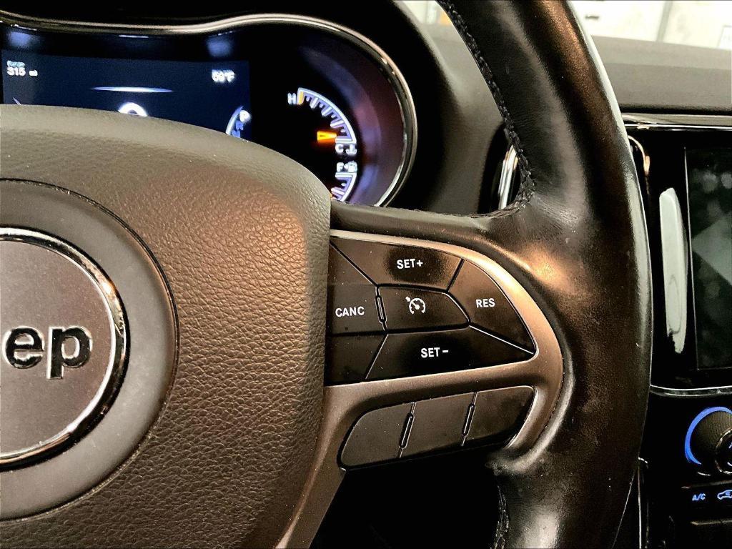 used 2020 Jeep Grand Cherokee car, priced at $26,250