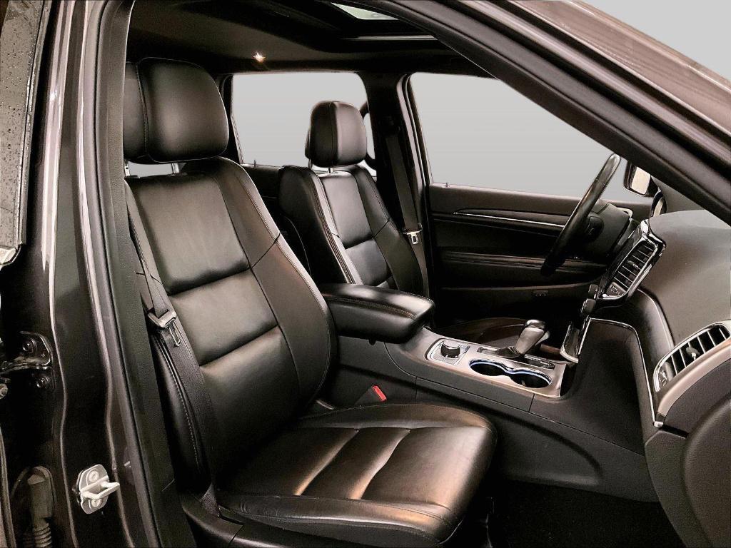 used 2020 Jeep Grand Cherokee car, priced at $26,250