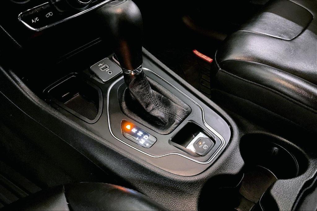 used 2020 Jeep Cherokee car, priced at $15,488