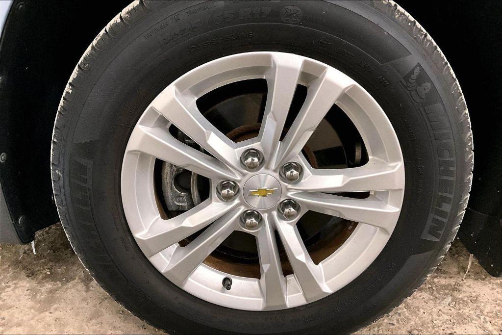 used 2015 Chevrolet Equinox car, priced at $12,988
