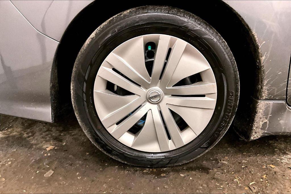 used 2022 Nissan Leaf car, priced at $13,250