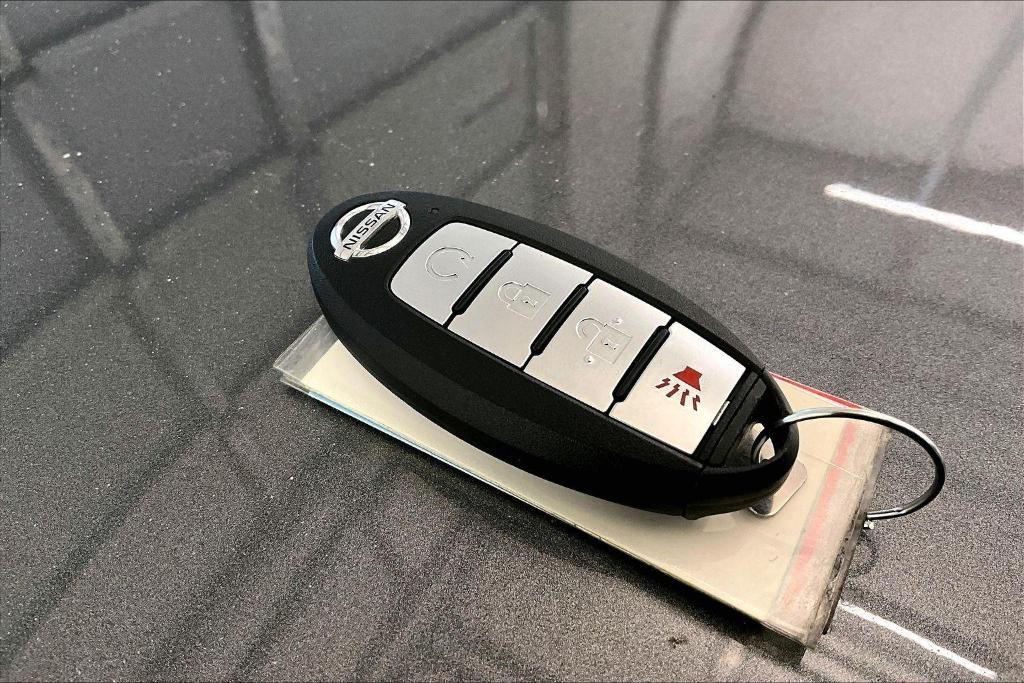 used 2021 Nissan Rogue car, priced at $22,500