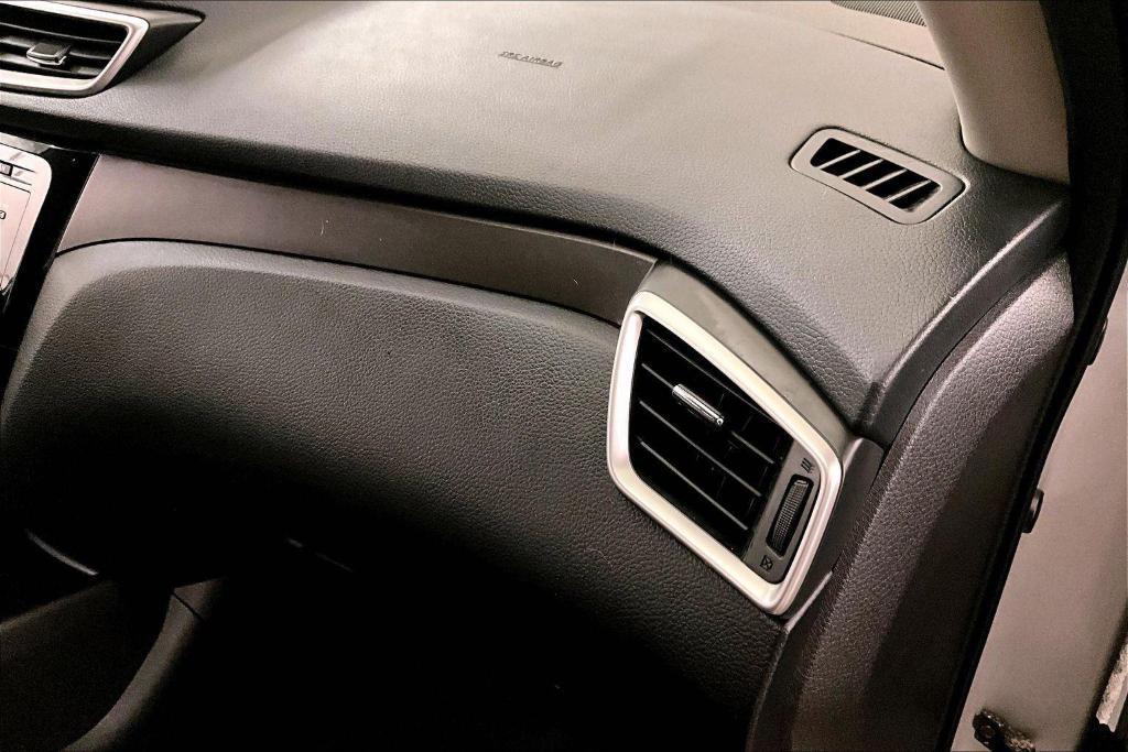 used 2014 Nissan Rogue car, priced at $8,977