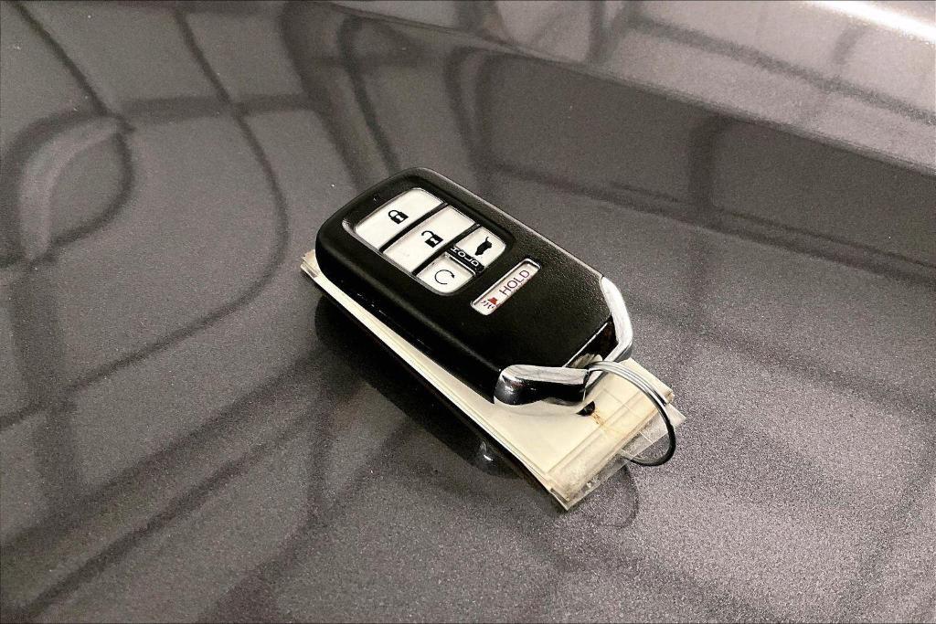 used 2018 Honda CR-V car, priced at $17,288