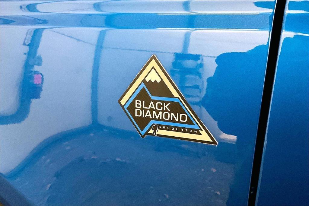 used 2024 Ford Bronco car, priced at $39,000