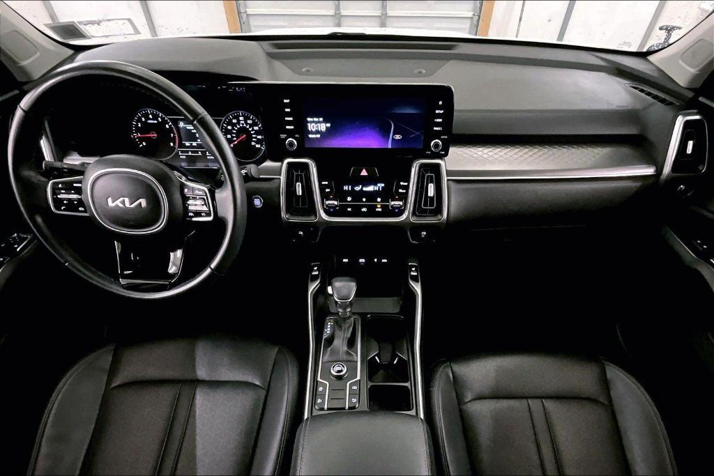 used 2023 Kia Sorento car, priced at $27,000