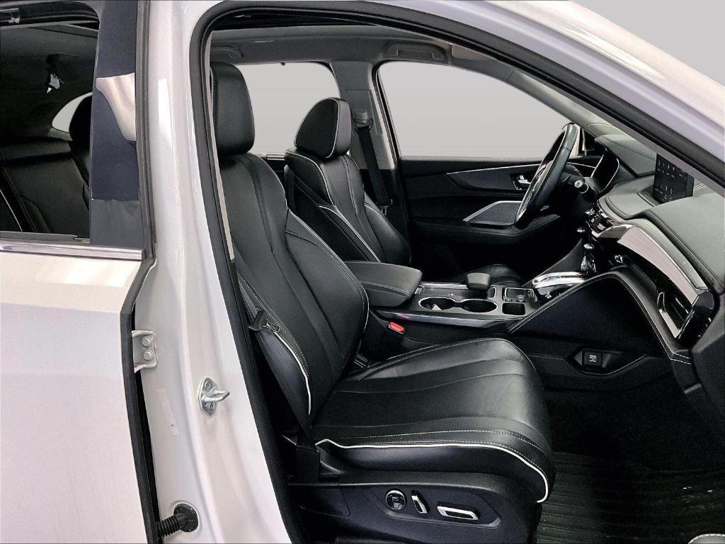 used 2022 Acura MDX car, priced at $39,750