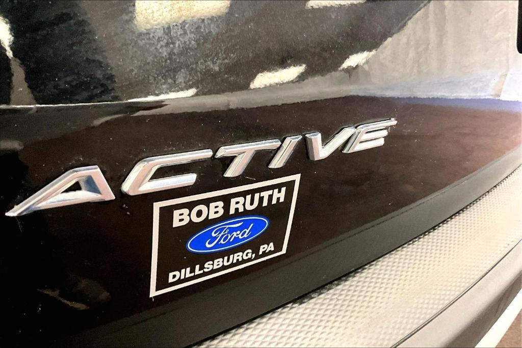 used 2023 Ford Escape car, priced at $22,500