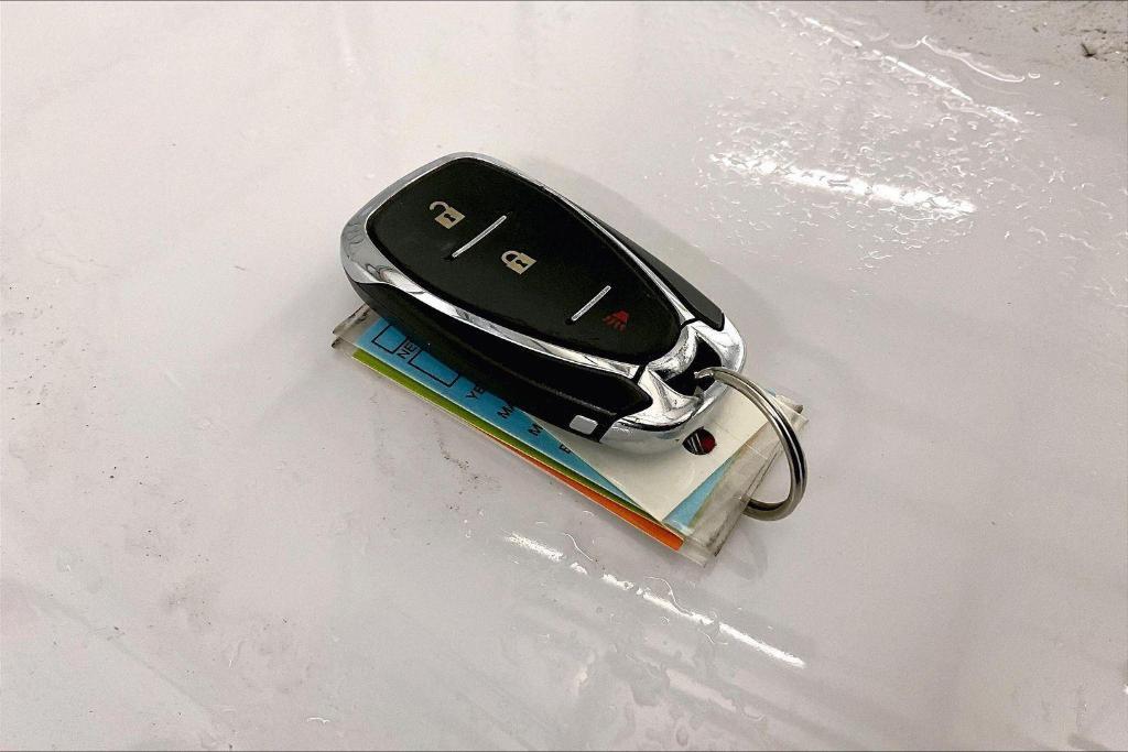 used 2021 Chevrolet Equinox car, priced at $16,588