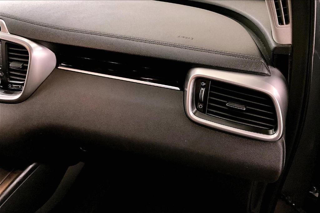 used 2020 Kia Sorento car, priced at $17,288