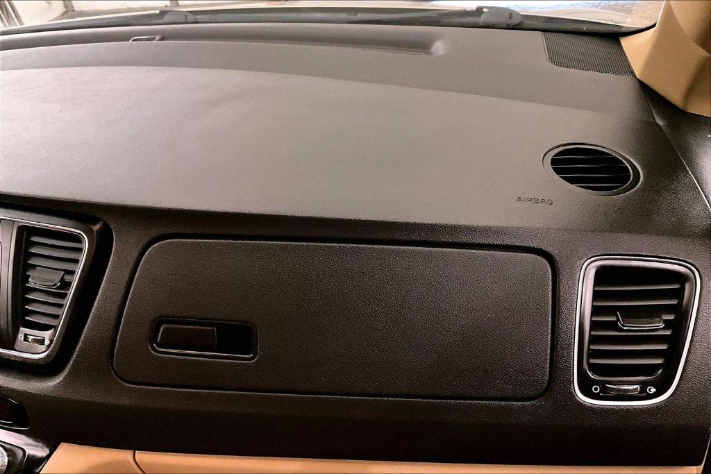 used 2016 Kia Sedona car, priced at $7,777