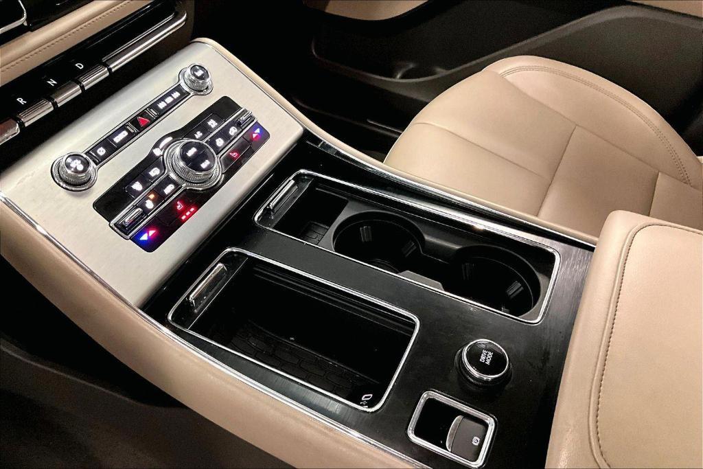 used 2022 Lincoln Aviator car, priced at $37,500