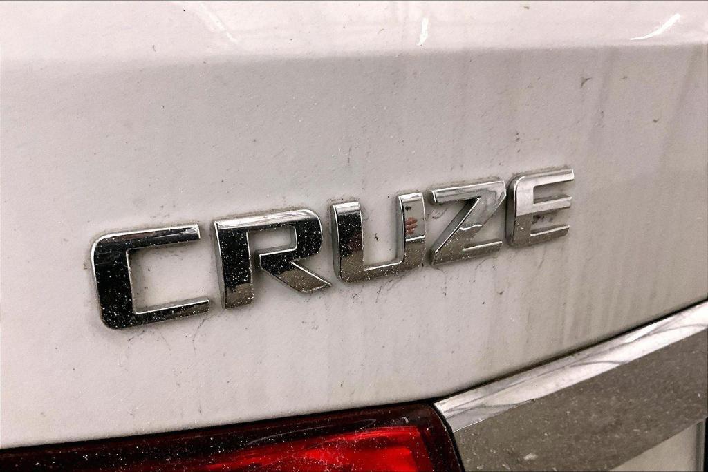 used 2015 Chevrolet Cruze car, priced at $7,477