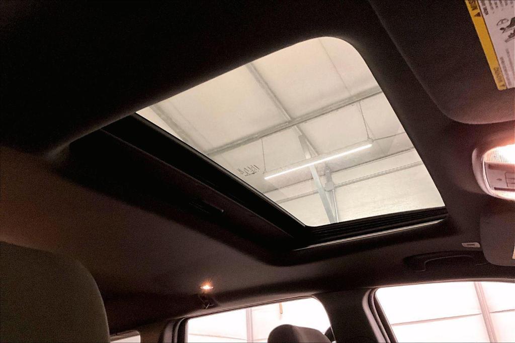 used 2018 Jeep Grand Cherokee car, priced at $17,977