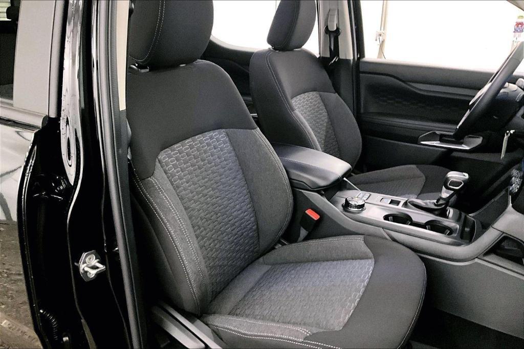 new 2025 Ford Ranger car, priced at $38,500