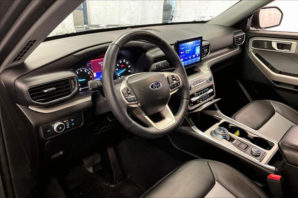 used 2022 Ford Explorer car, priced at $29,000