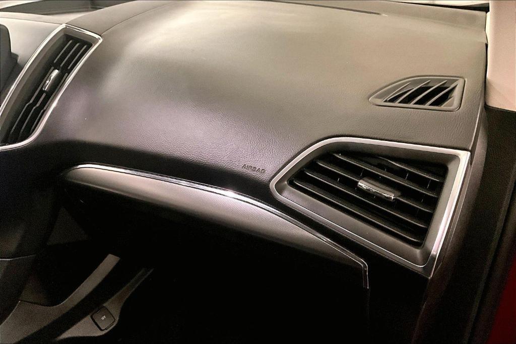 used 2023 Ford Edge car, priced at $24,000