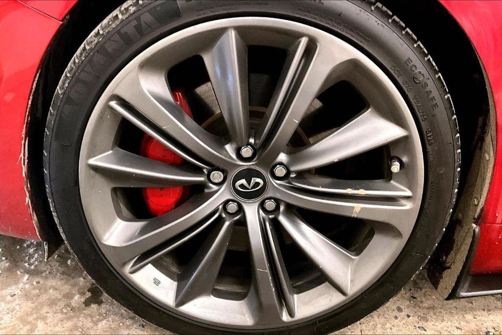 used 2018 INFINITI Q60 car, priced at $31,500