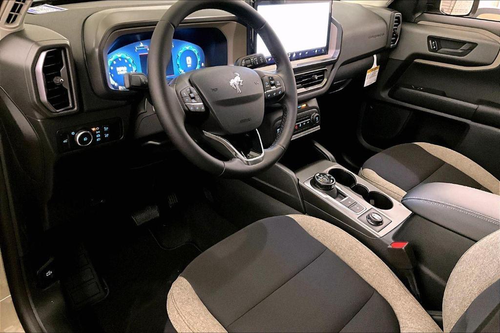 new 2025 Ford Bronco Sport car, priced at $33,000
