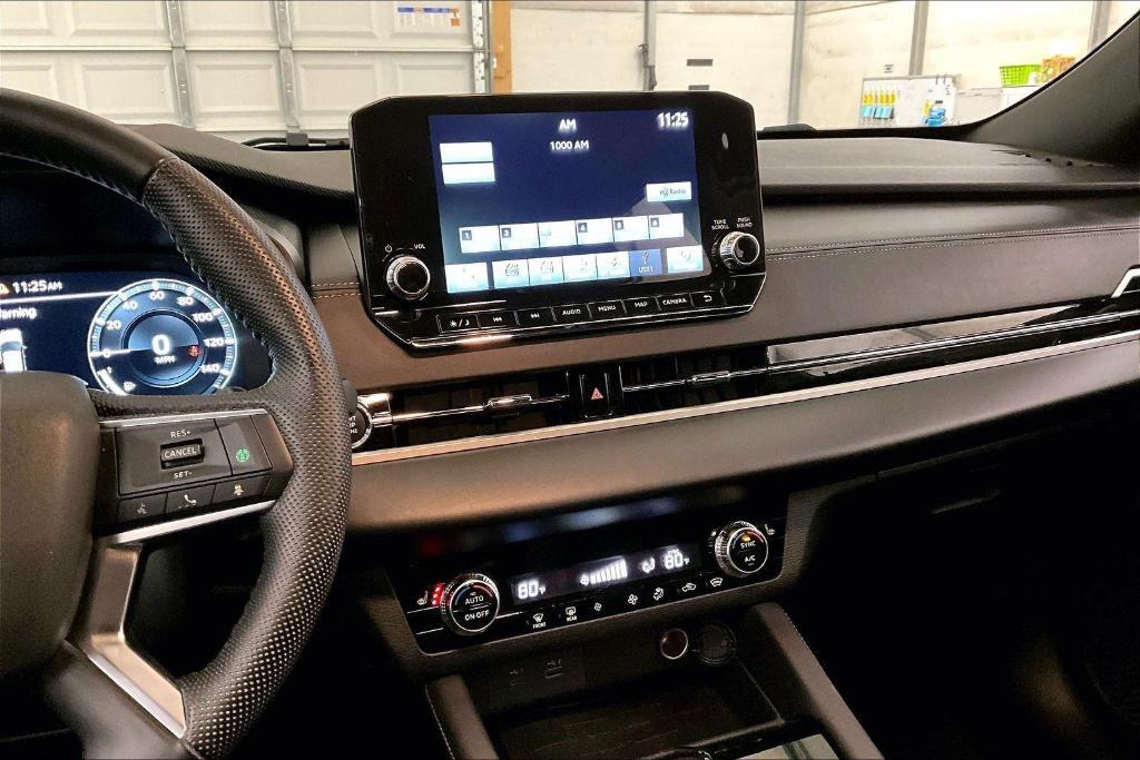 used 2023 Mitsubishi Outlander car, priced at $24,750