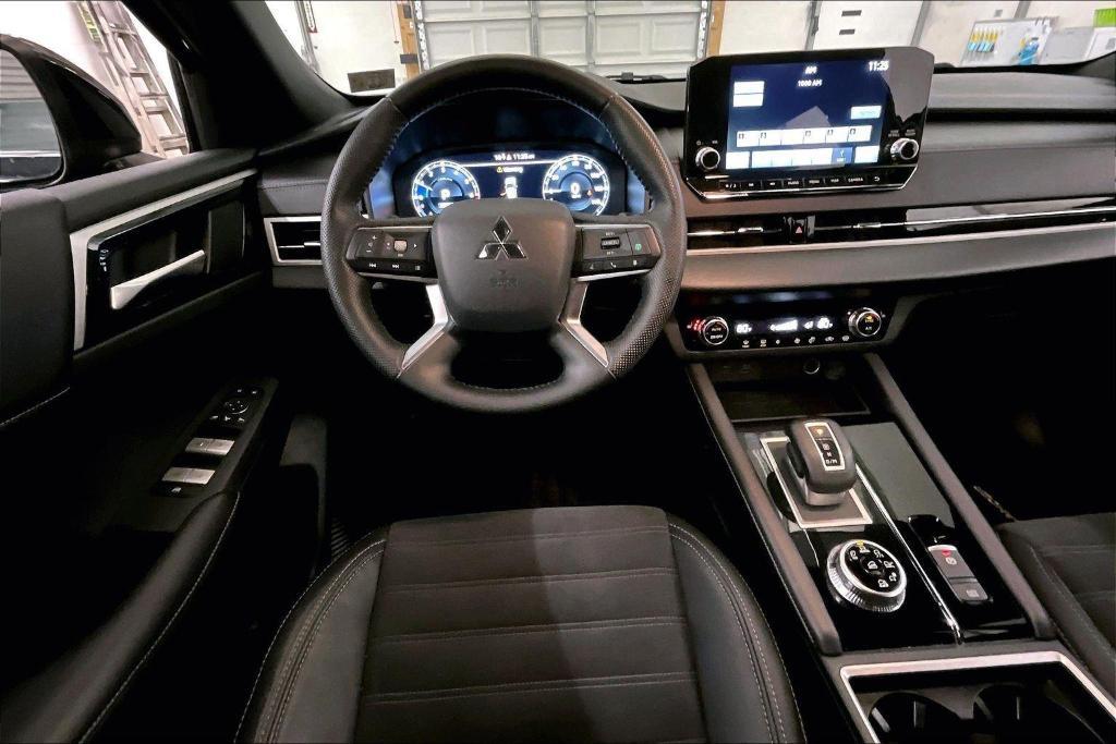 used 2023 Mitsubishi Outlander car, priced at $24,750