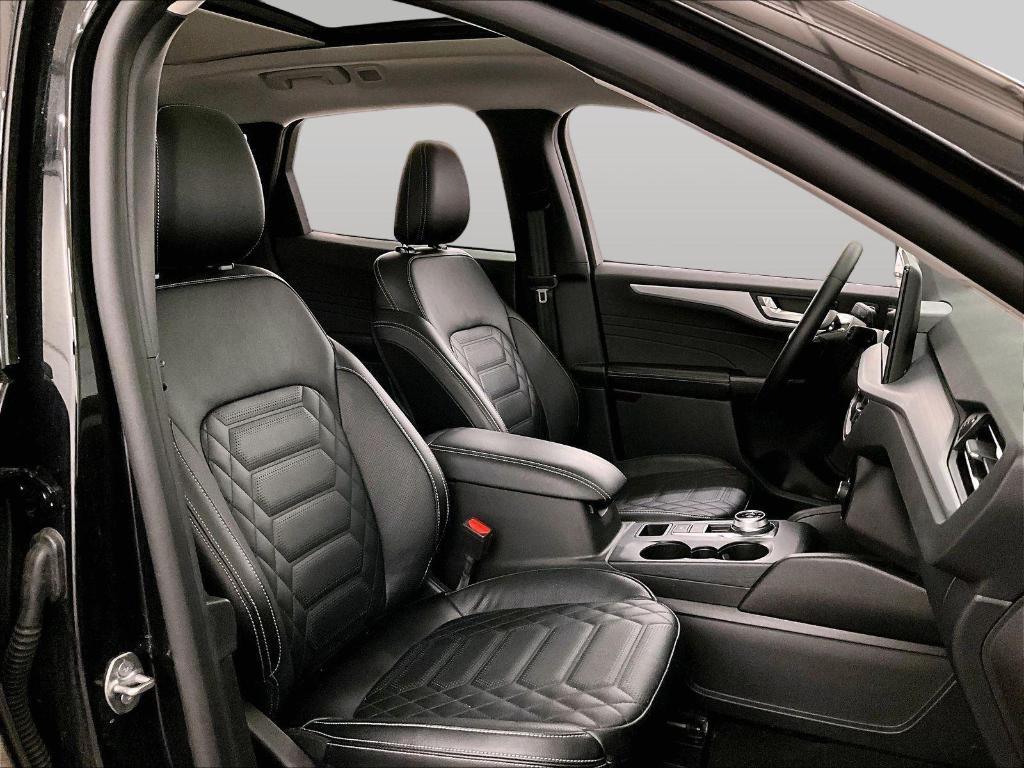 used 2024 Ford Escape car, priced at $30,000