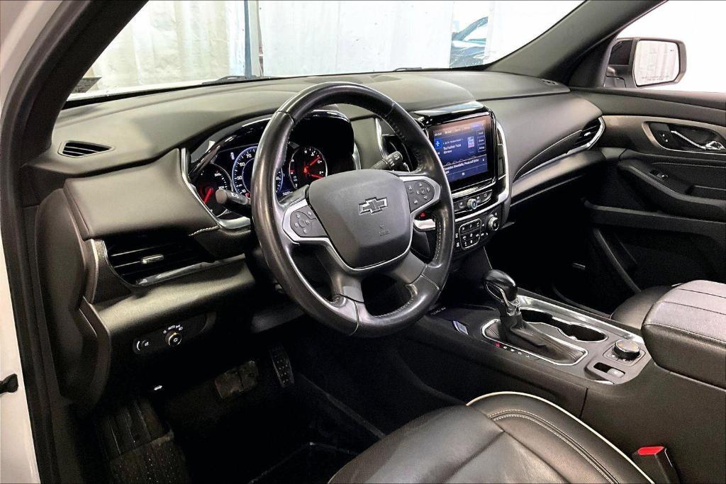 used 2022 Chevrolet Traverse car, priced at $29,250