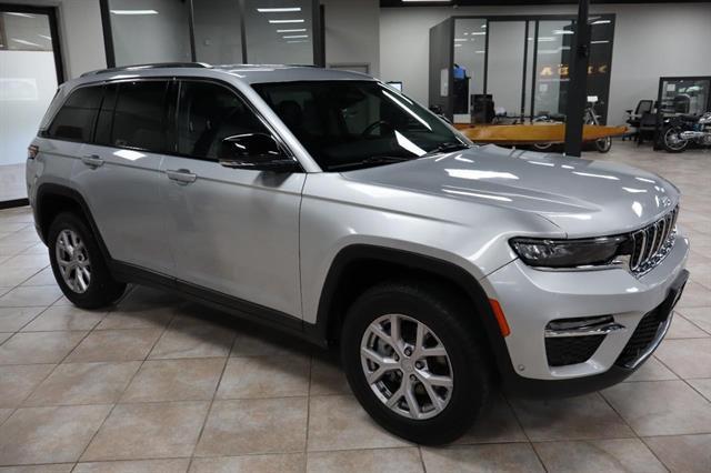 used 2022 Jeep Grand Cherokee car, priced at $24,444